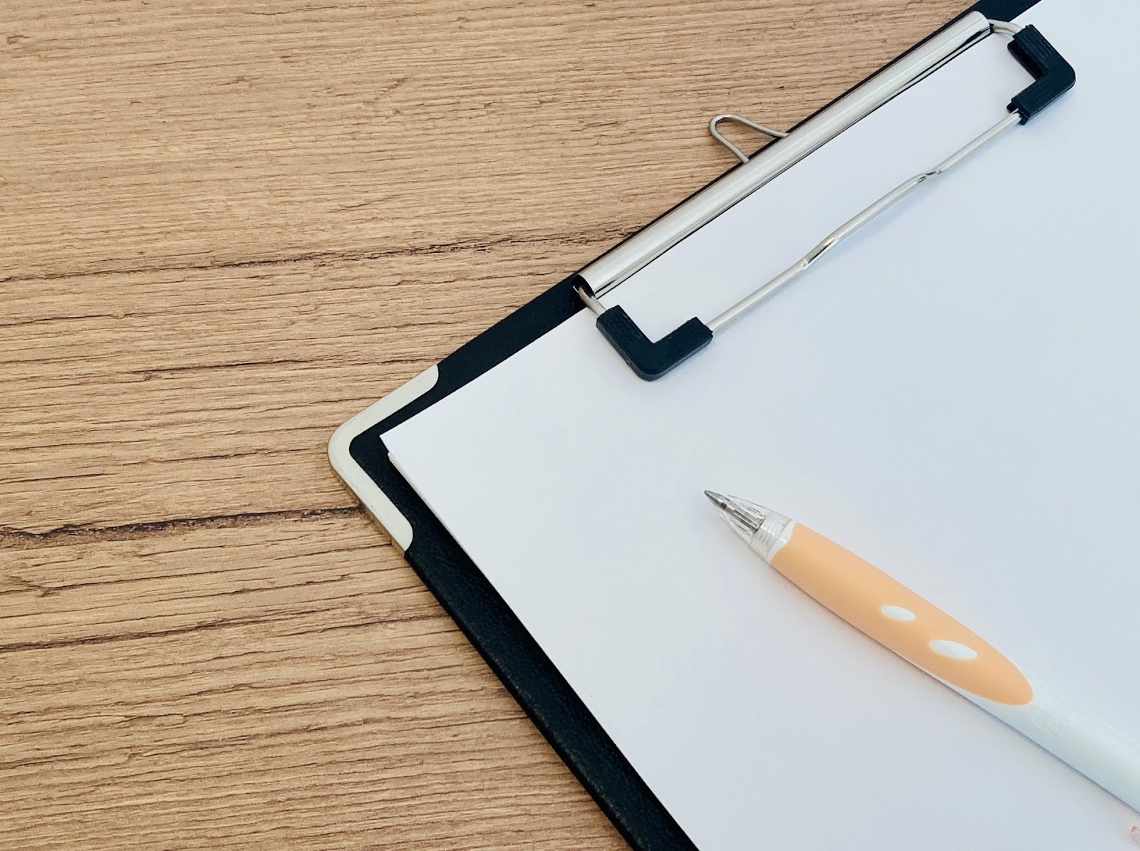 見やすい在庫管理表（イメージ）